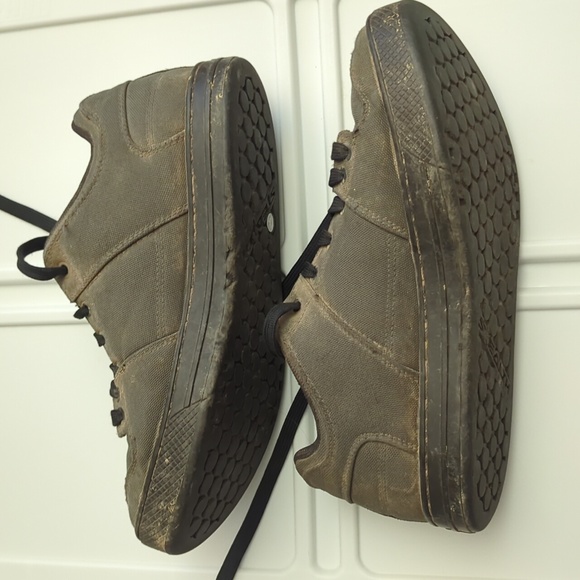 Five Ten bike shoes - Picture 3 of 11